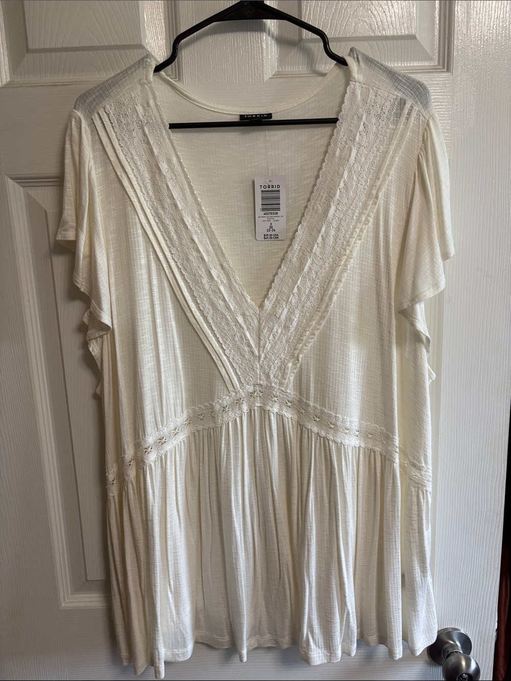 Torrid Ivory Lace-Trim V-Neck Peplum Top